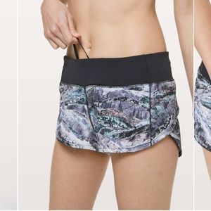Lululemon Speed Up Short *2.5"